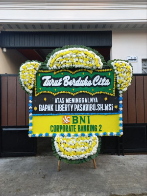 Papan Bunga Duka di Cikasungka